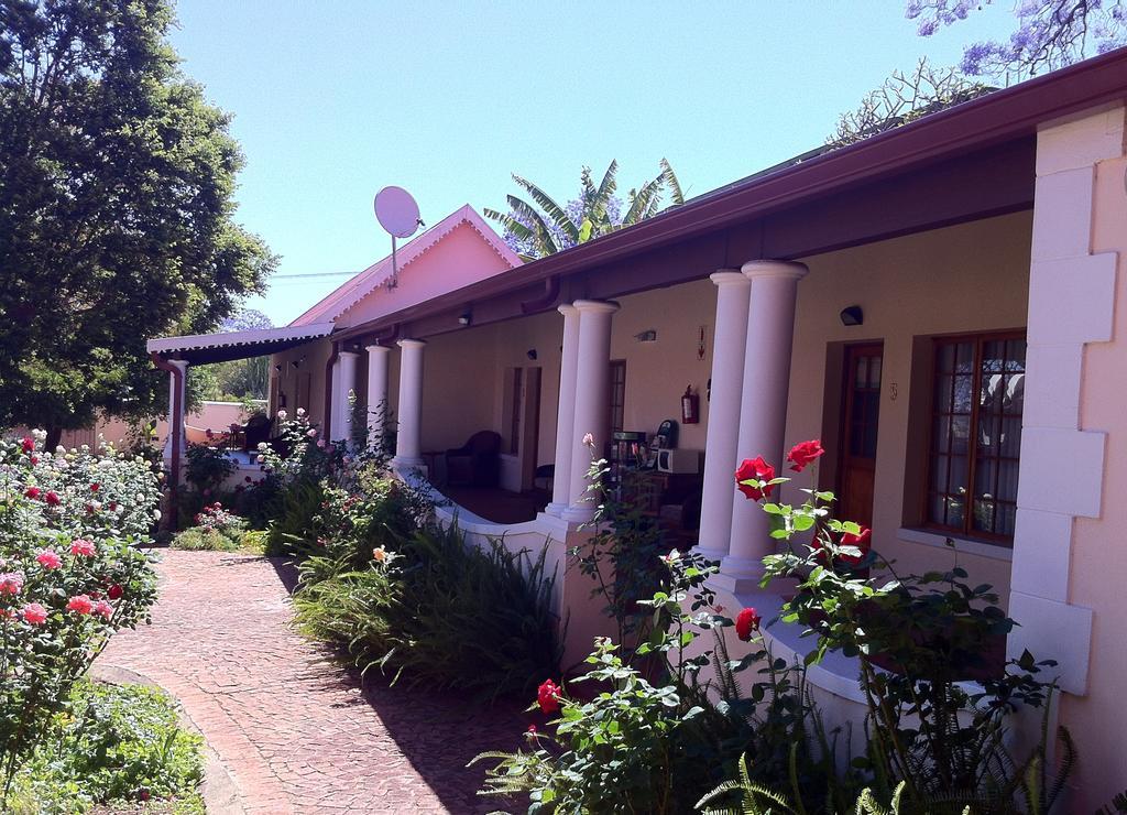 Melvin Residence Guest House Pretoria-Noord Eksteriør bilde