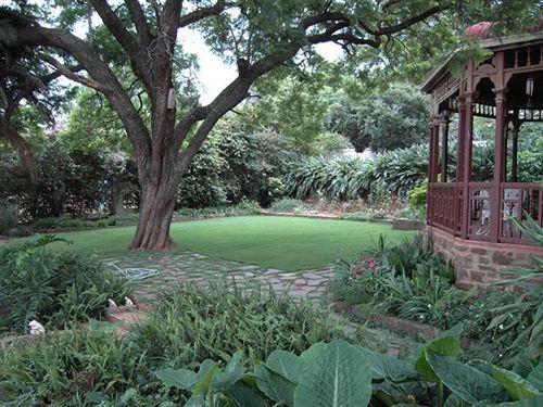 Melvin Residence Guest House Pretoria-Noord Eksteriør bilde