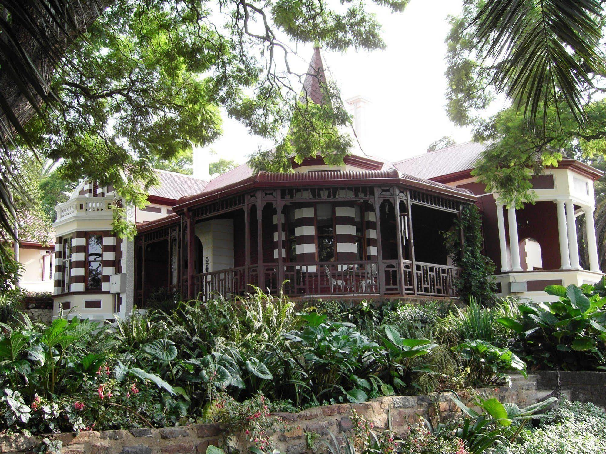 Melvin Residence Guest House Pretoria-Noord Eksteriør bilde
