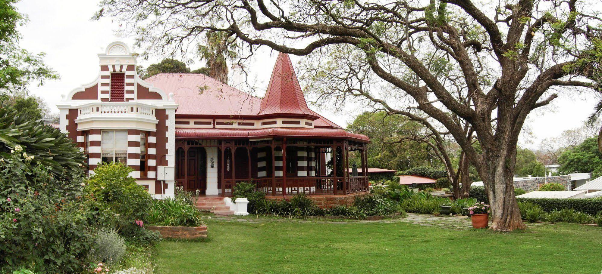 Melvin Residence Guest House Pretoria-Noord Eksteriør bilde